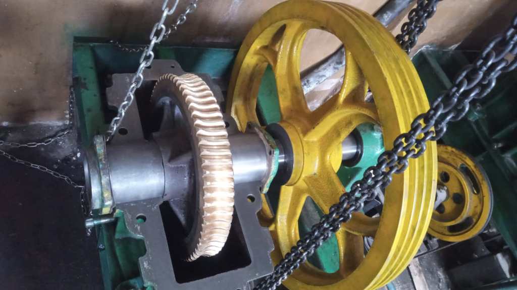 MAQUINAS DE TRACCION